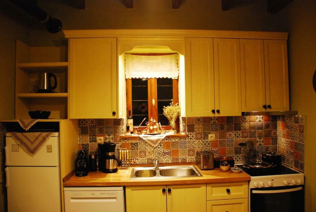 Vernon Villa Stone 1887 Кастория Экстерьер фото